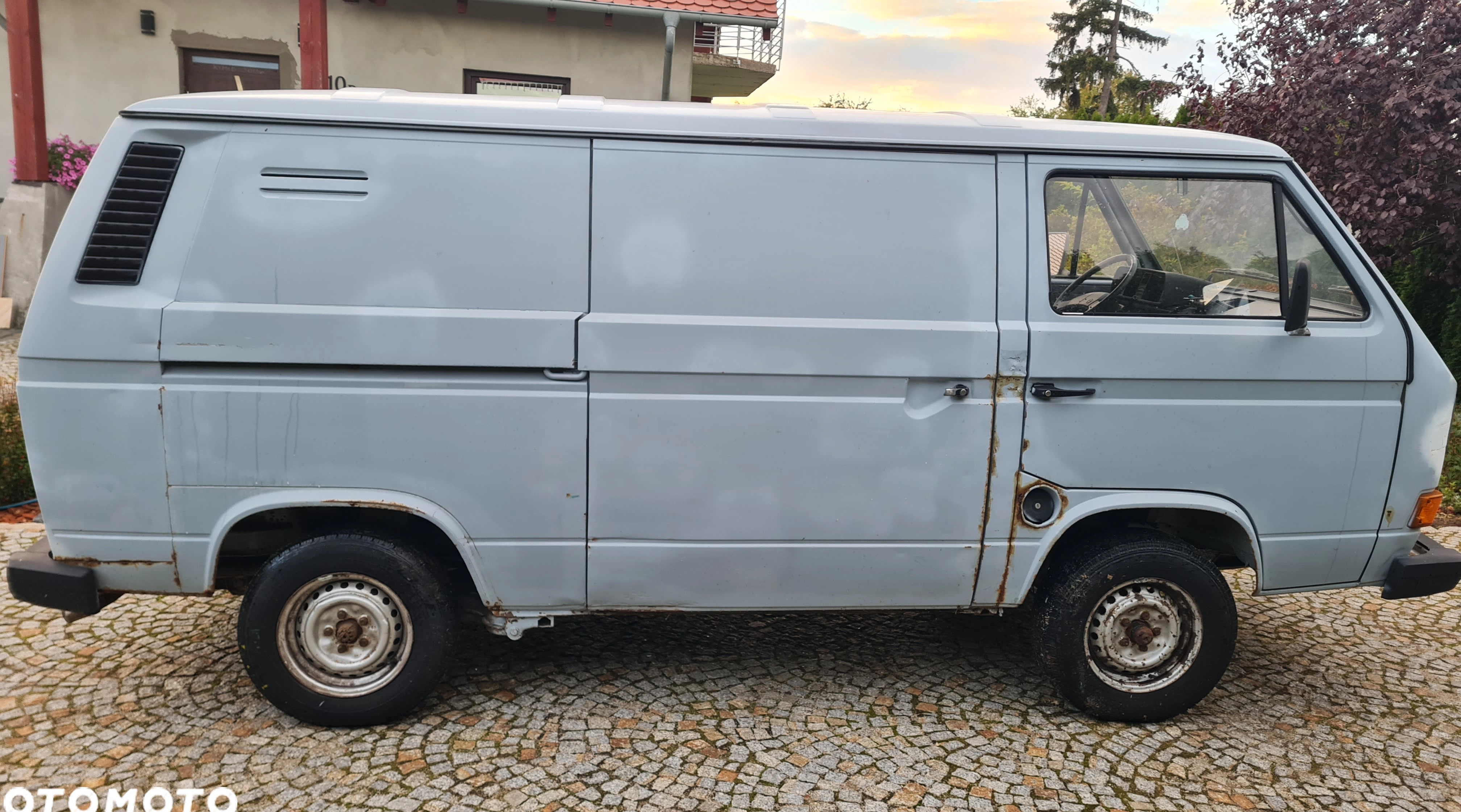 Volkswagen Transporter cena 6500 przebieg: 600000, rok produkcji 1989 z Lubin małe 254